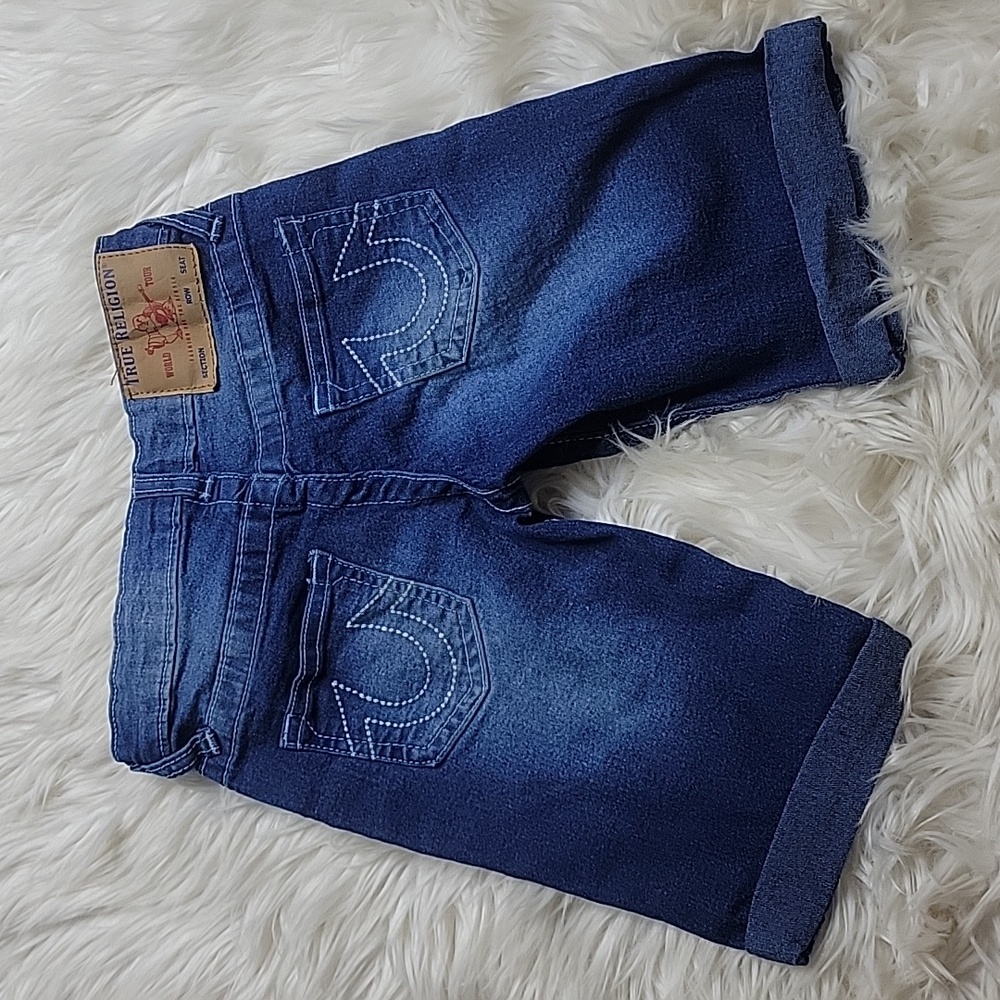 Youth boys 7 True Religion jean shorts